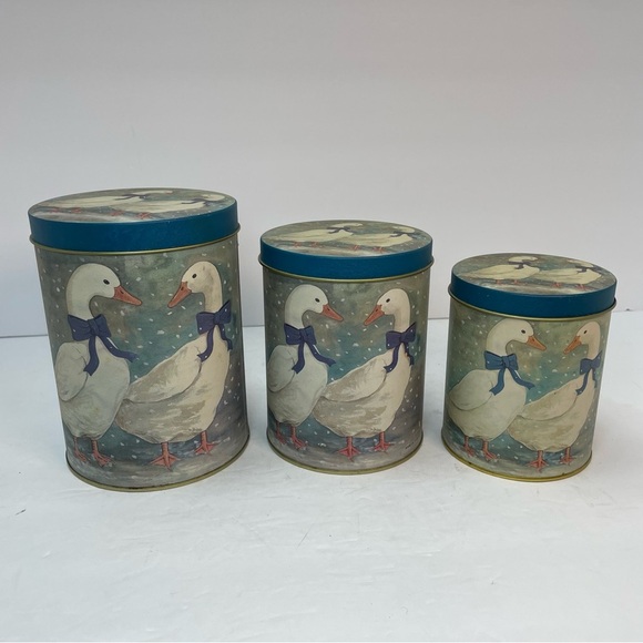 Vintage R.O.C Nesting Snow Goose Geese Storage Tins blue bow - Picture 1 of 9